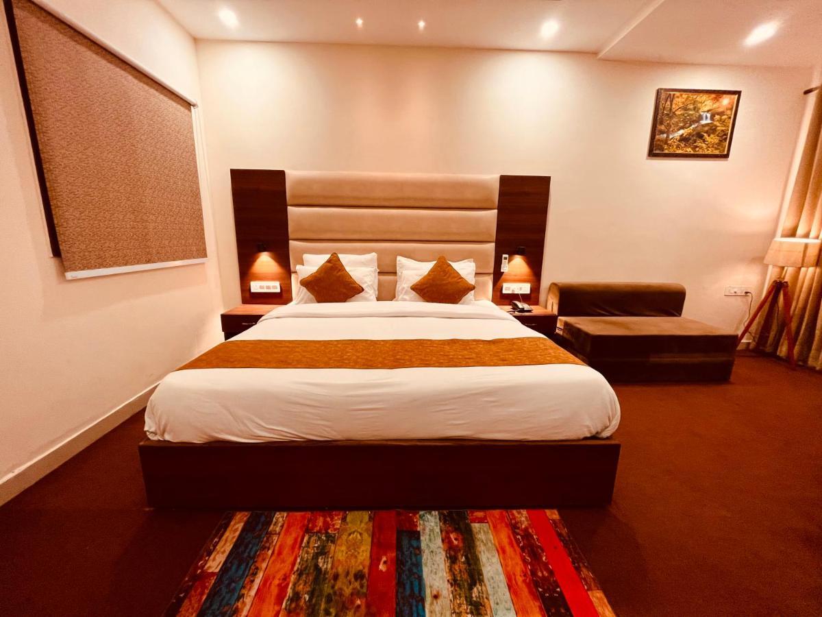 Hotel Prayag Inn Haridwār Екстериор снимка