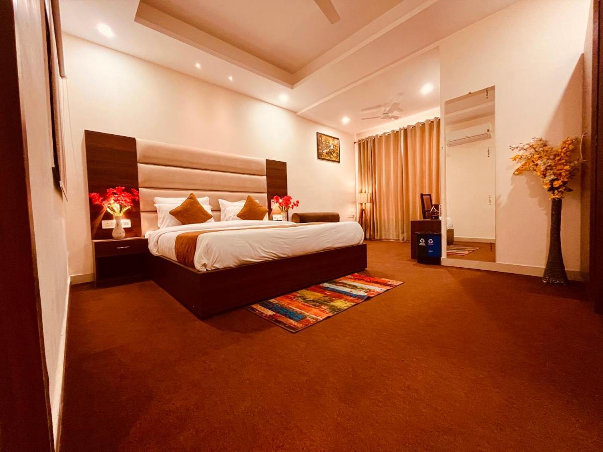 Hotel Prayag Inn Haridwār Екстериор снимка